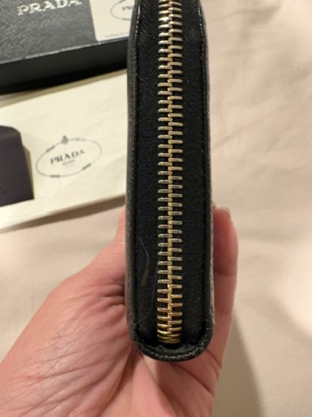 PRADA Saffiano leather zippy wallet - Picture 2 of 11